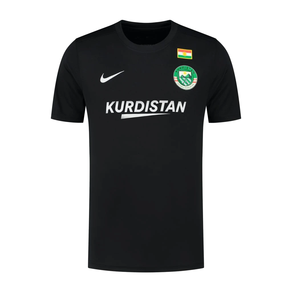 Kurdistan Trikot Auswärts in Schwarz mit dem Badge der Kurdistan Football Association